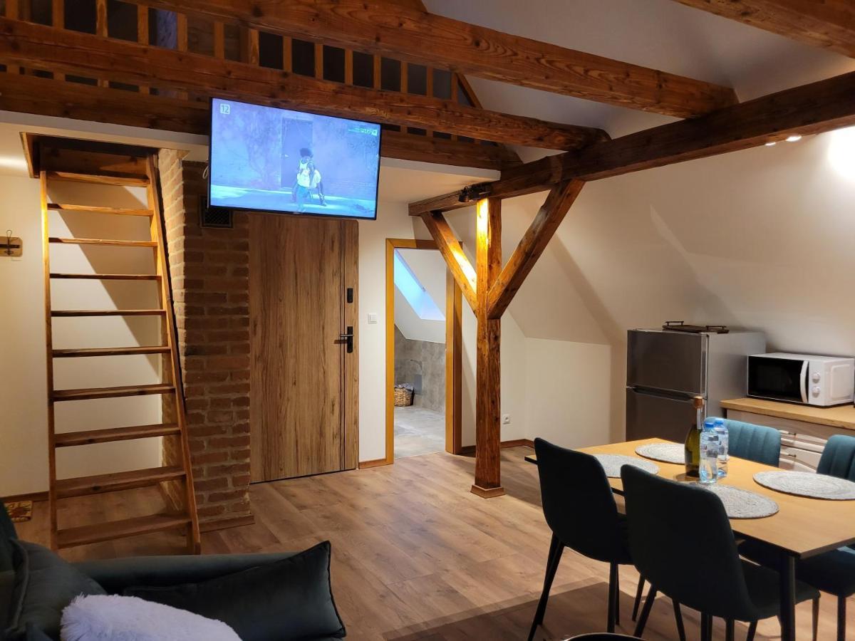 Apartamenty Komarno 46 Jacuzzi&Sauna Exterior foto