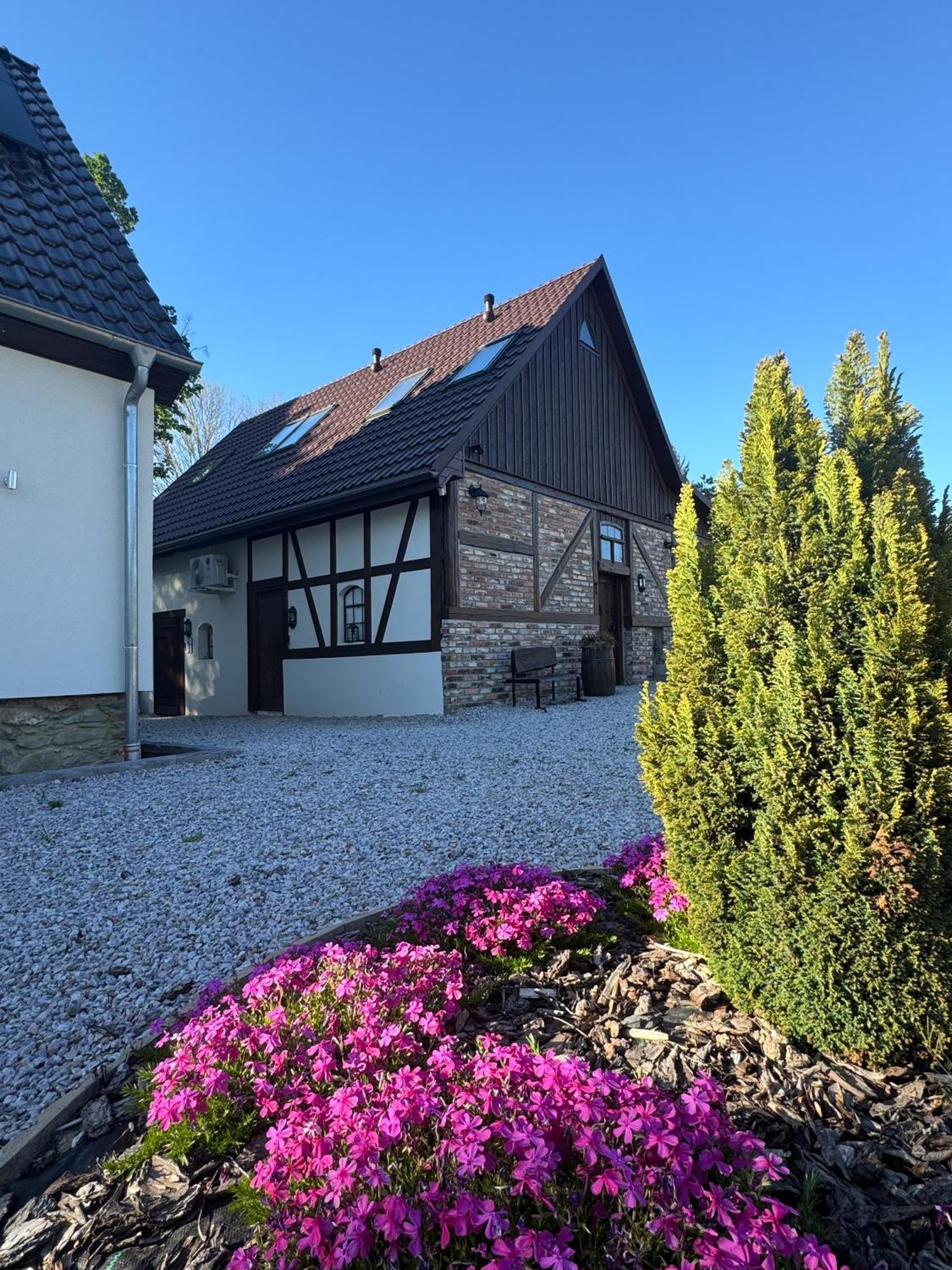Apartamenty Komarno 46 Jacuzzi&Sauna Exterior foto