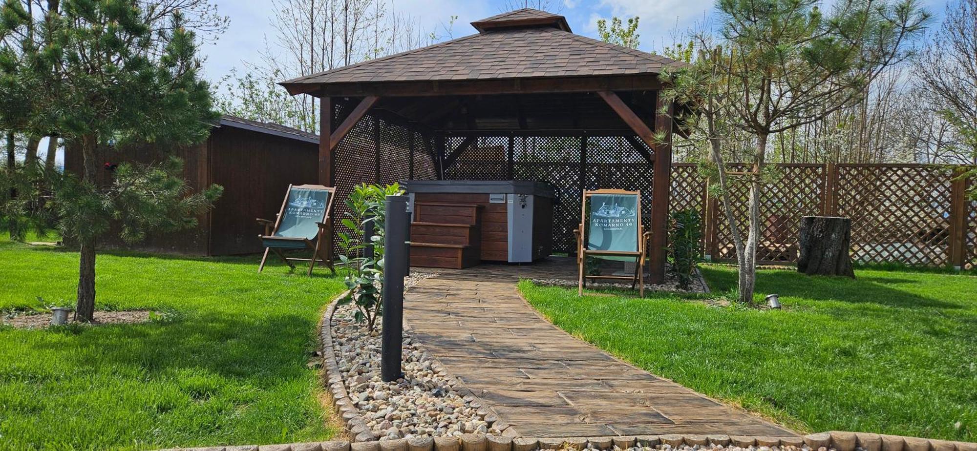Apartamenty Komarno 46 Jacuzzi&Sauna Exterior foto